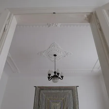 Almassy View 公寓 *