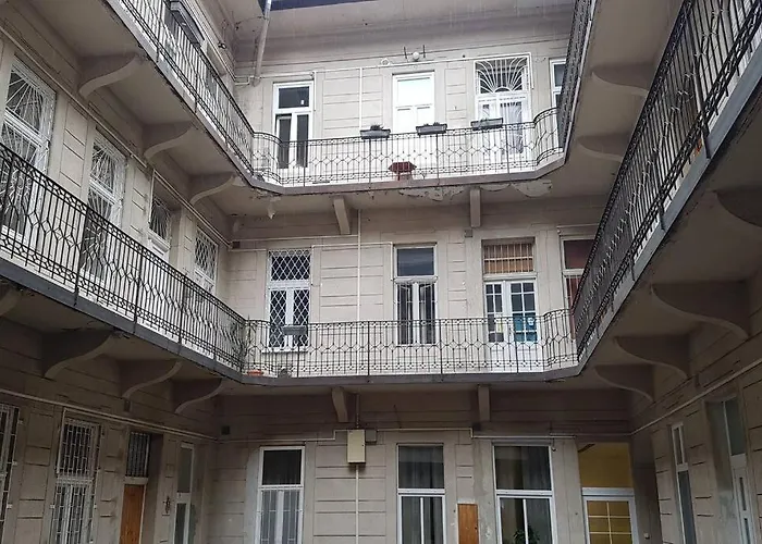 Almassy View Apartament Budapesta