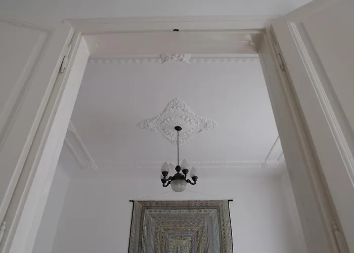 Almassy View Apartament *